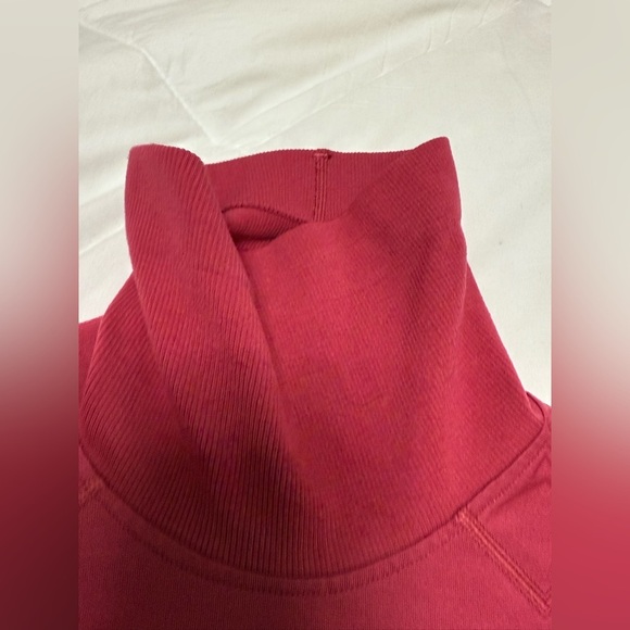 Lululemon Swiftly Speed Turtleneck Long Sleeve - Picture 6 of 11